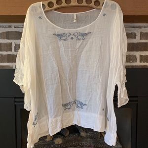 Magnolia pearl white blouse embroidered blue birds